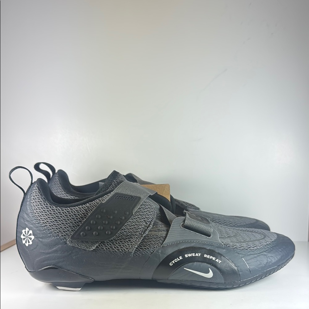 Nike Men's Black Athletic Cycling Shoes